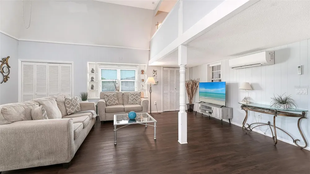 3453 GULF OF MEXICO DRIVE #200 Longboat Key, FL 34228