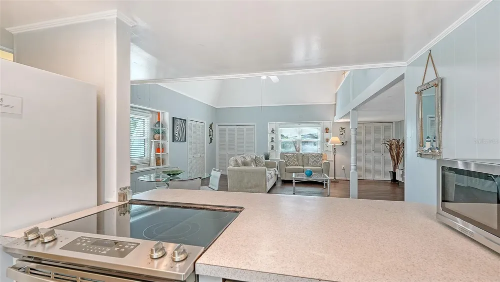 3453 GULF OF MEXICO DRIVE #200 Longboat Key, FL 34228