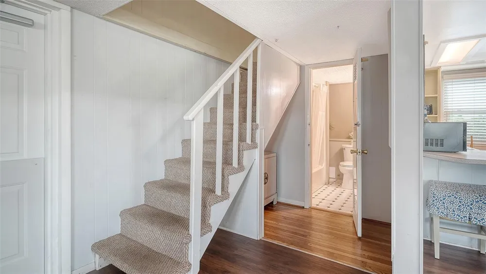 3453 GULF OF MEXICO DRIVE #200 Longboat Key, FL 34228