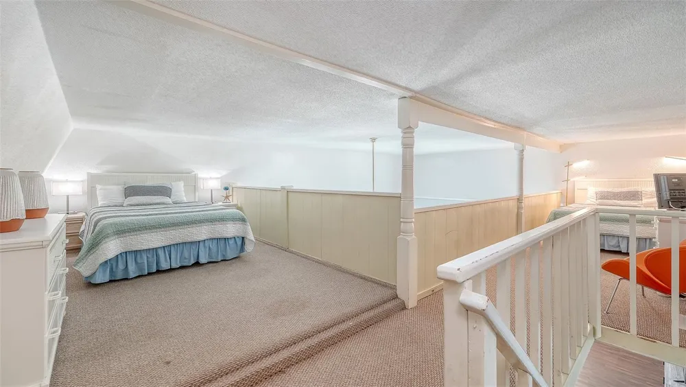 3453 GULF OF MEXICO DRIVE #200 Longboat Key, FL 34228