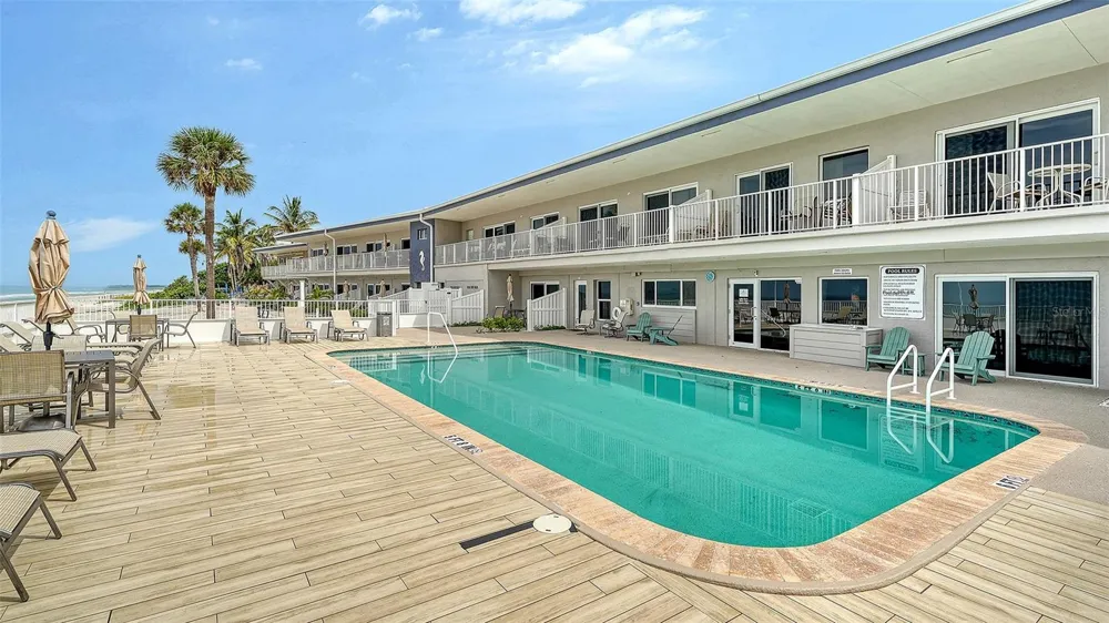 3453 GULF OF MEXICO DRIVE #200 Longboat Key, FL 34228