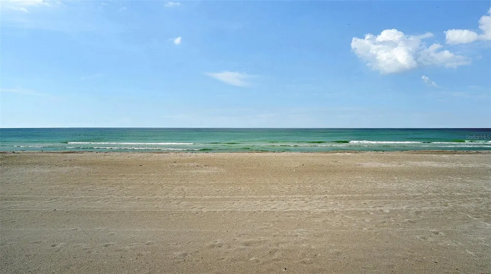 3453 GULF OF MEXICO DRIVE #200 Longboat Key, FL 34228