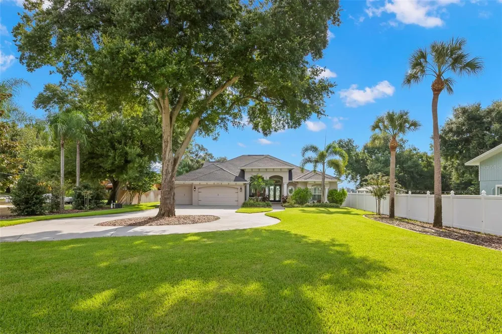 950 14TH AVENUE S Safety Harbor, FL 34695