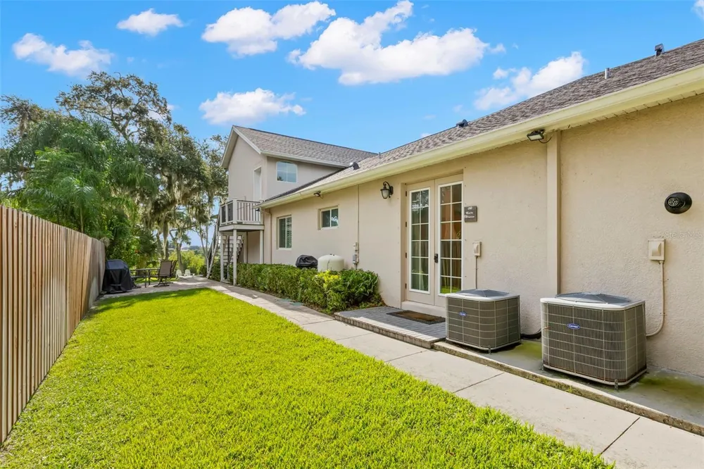950 14TH AVENUE S Safety Harbor, FL 34695