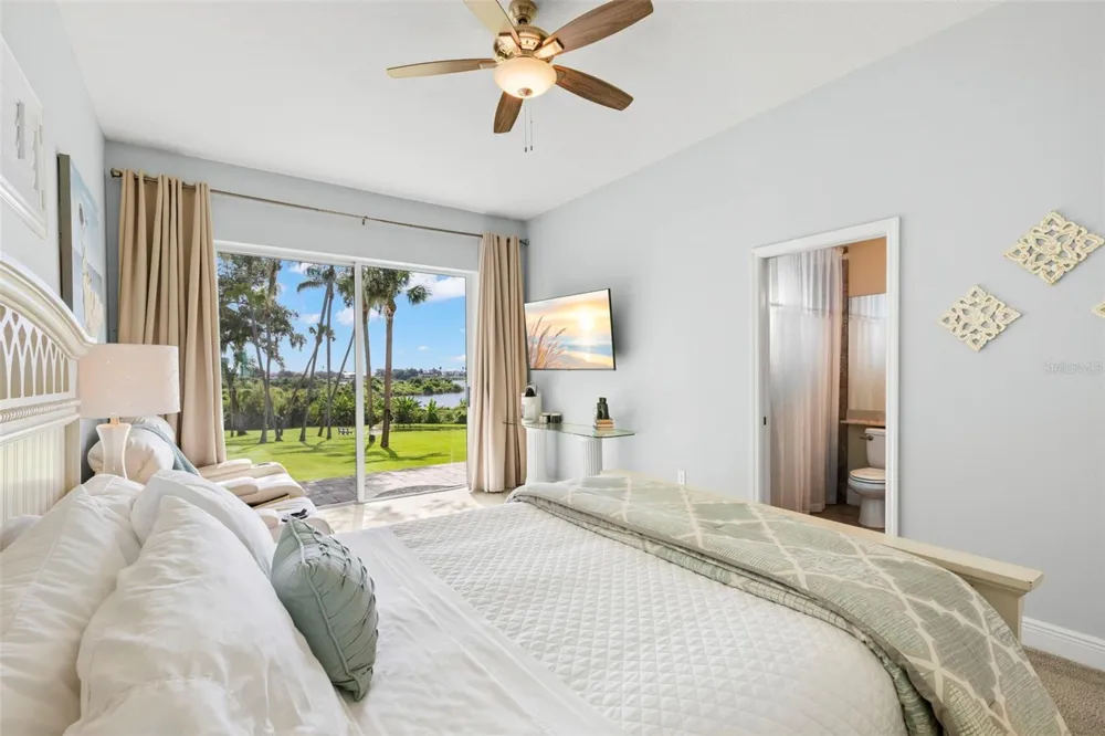 950 14TH AVENUE S Safety Harbor, FL 34695