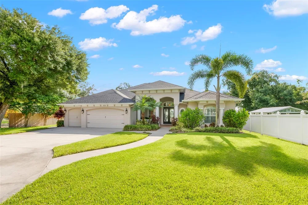 950 14TH AVENUE S Safety Harbor, FL 34695
