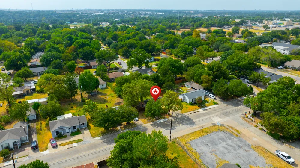 1001 S 5th Street Garland, TX 75040