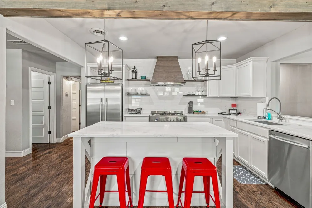 5881 Tracyne Drive Westworth Village, TX 76114
