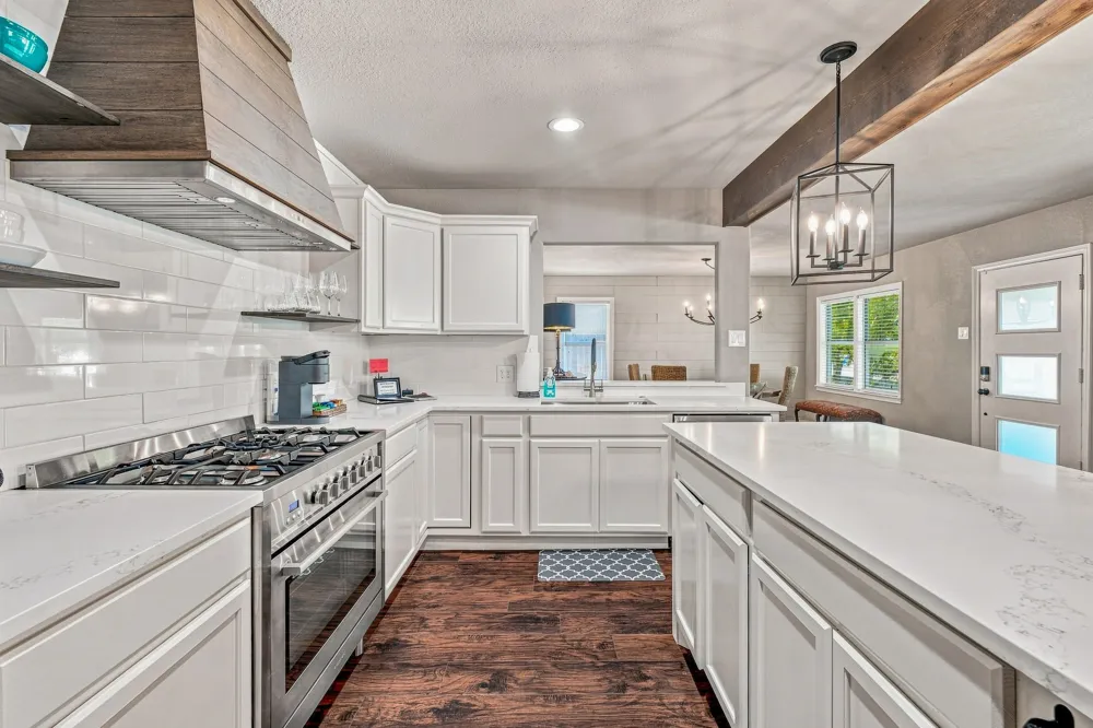 5881 Tracyne Drive Westworth Village, TX 76114