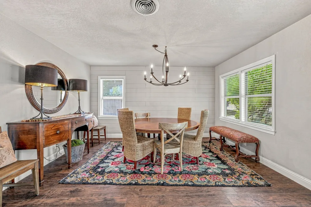 5881 Tracyne Drive Westworth Village, TX 76114