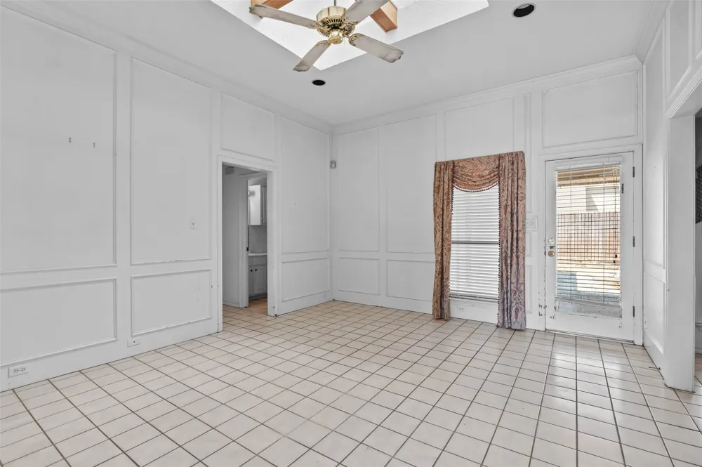 2703 Devonshire Drive Carrollton, TX 75007