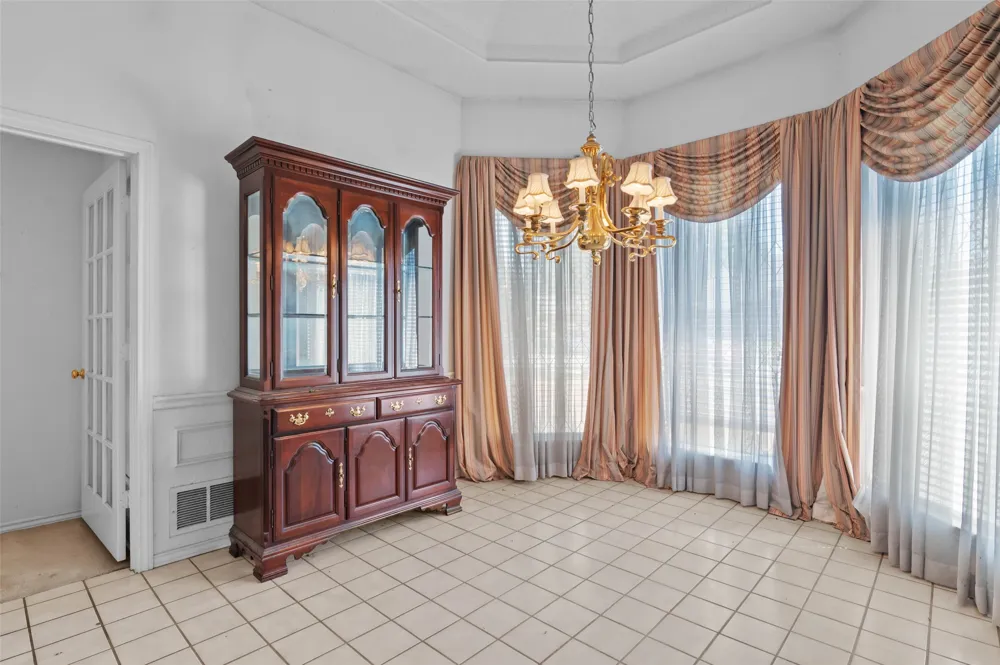 2703 Devonshire Drive Carrollton, TX 75007