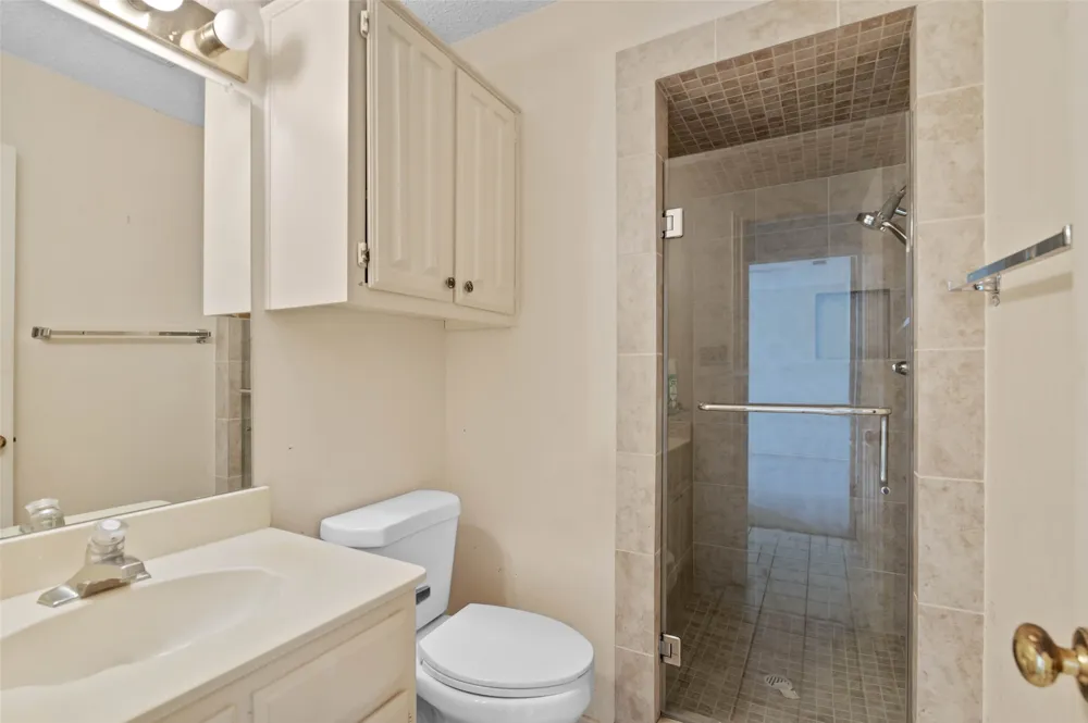 2703 Devonshire Drive Carrollton, TX 75007