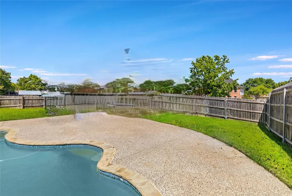 6113 Cliffbrook Drive North Richland Hills, TX 76180
