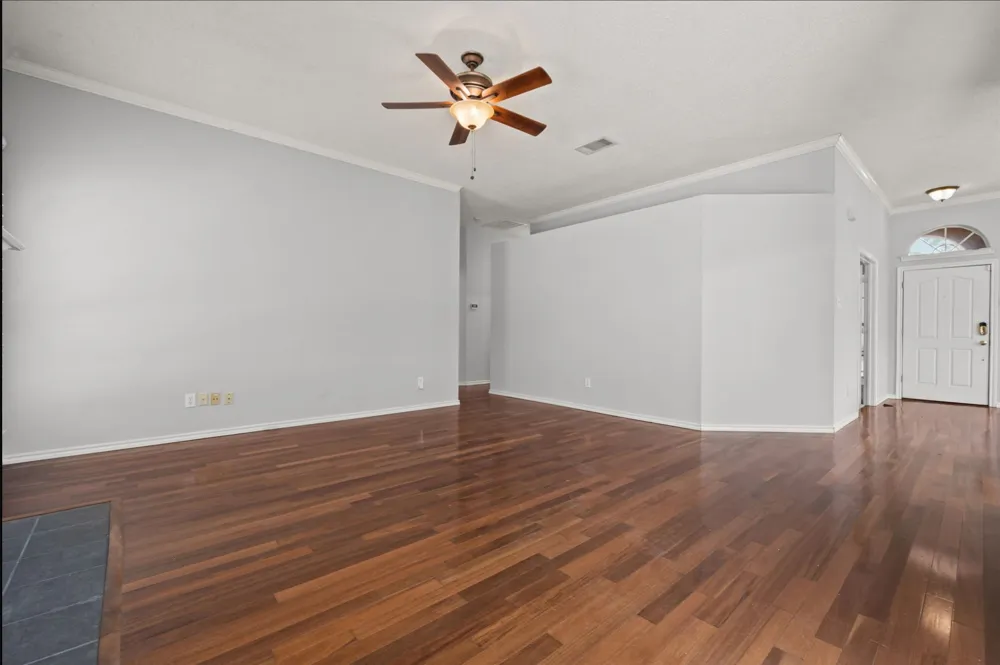 6113 Cliffbrook Drive North Richland Hills, TX 76180