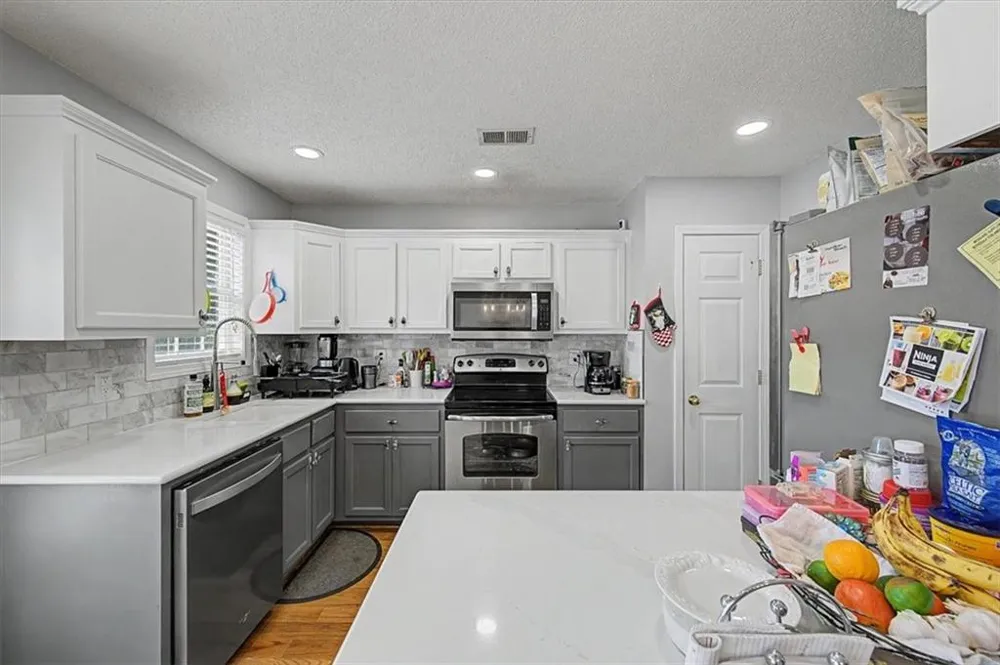 30 Indian Hills Drive Rydal, GA 30171