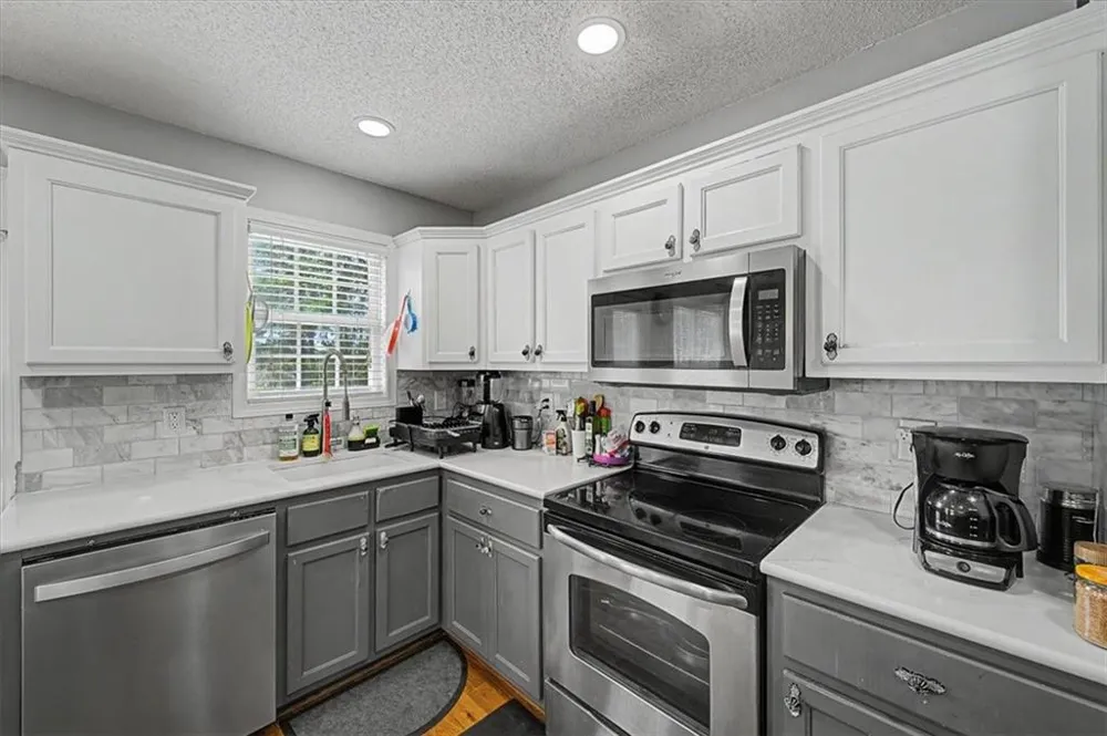 30 Indian Hills Drive Rydal, GA 30171