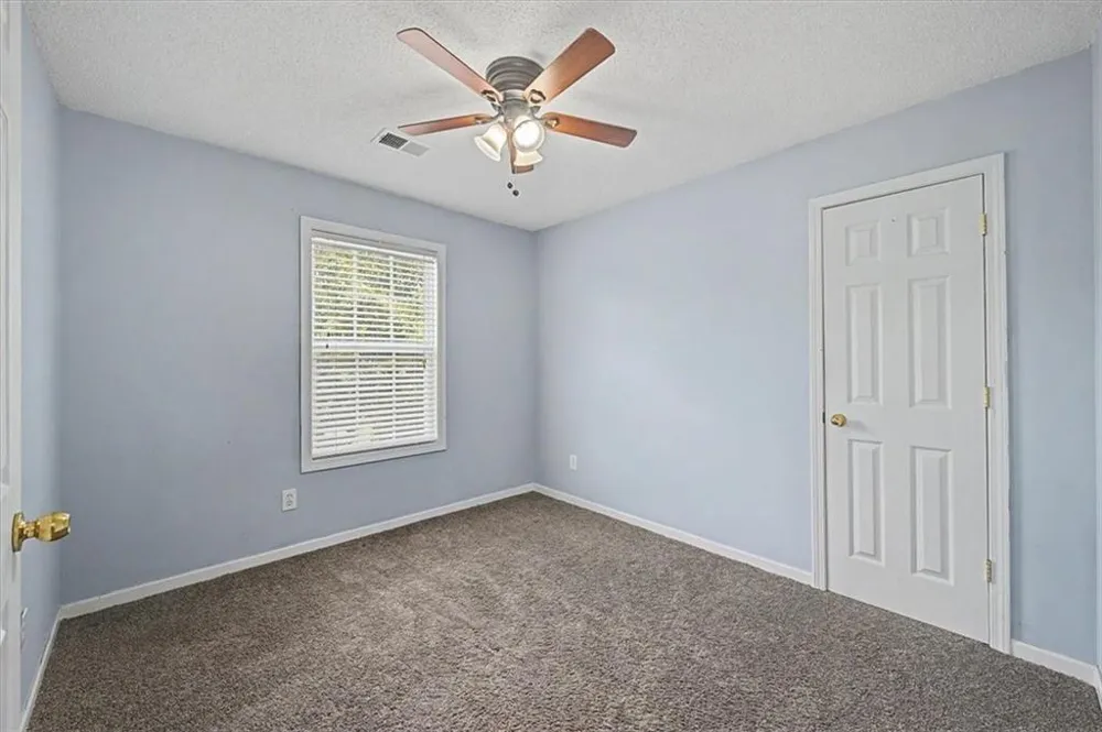 30 Indian Hills Drive Rydal, GA 30171