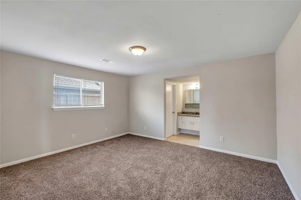 11862 S Evelyn Circle Houston, TX 77071