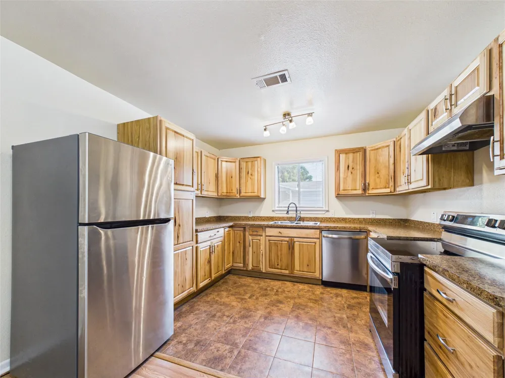 1100 12th Street Texas City, TX 77590