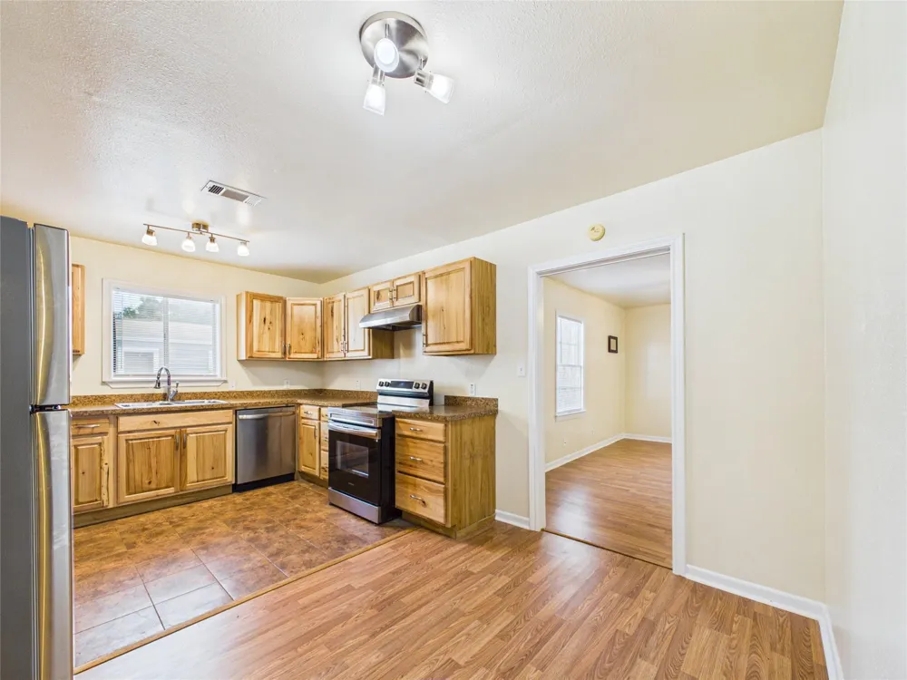 1100 12th Street Texas City, TX 77590