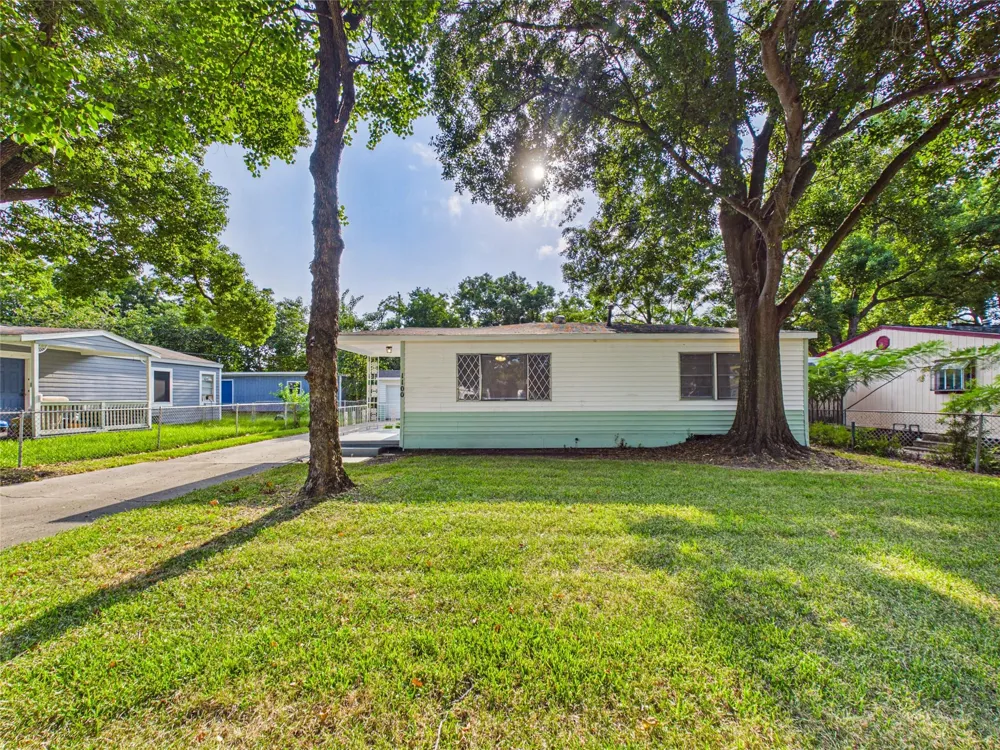 1100 12th Street Texas City, TX 77590