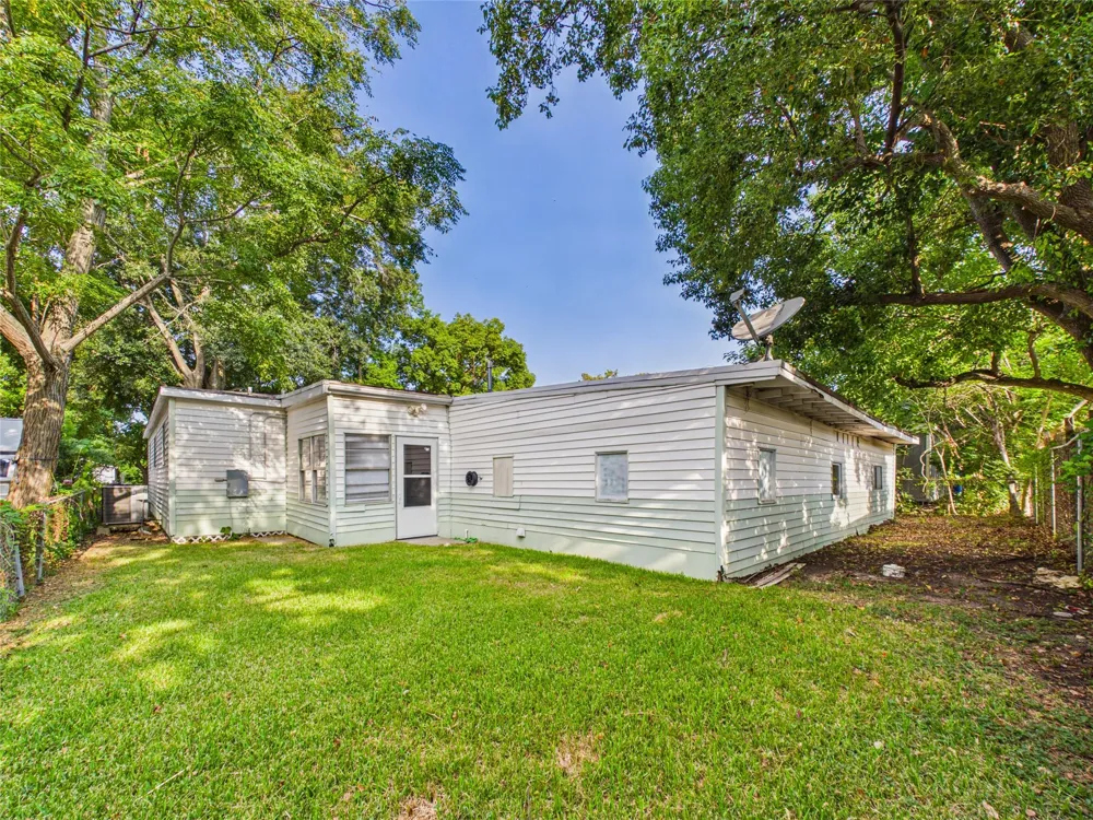 1100 12th Street Texas City, TX 77590