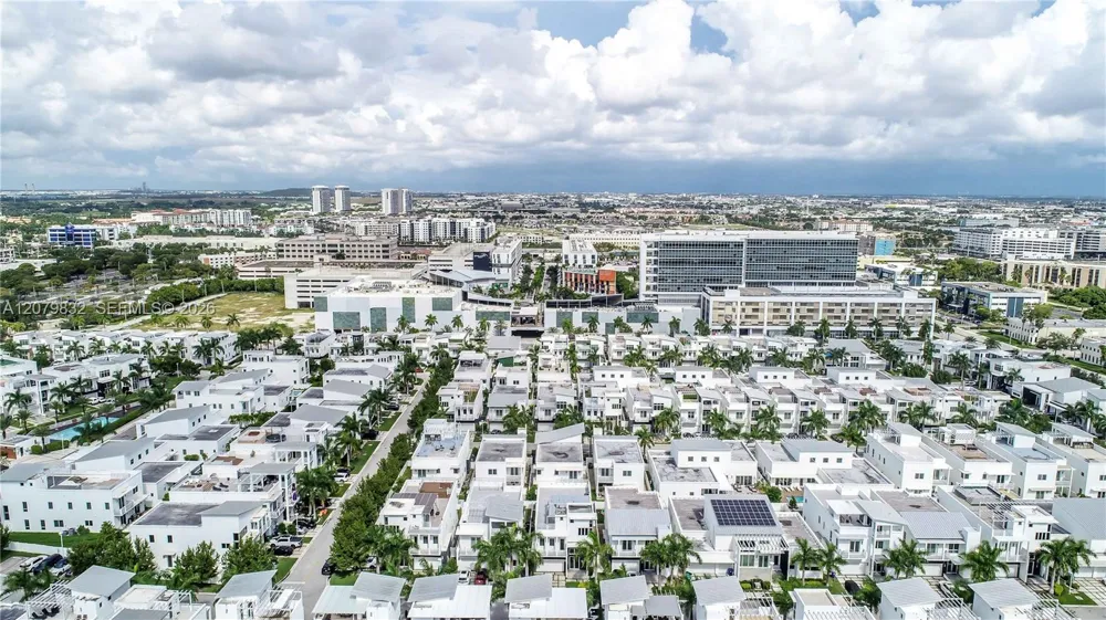 8249 NW 34th Dr Doral, FL 33122
