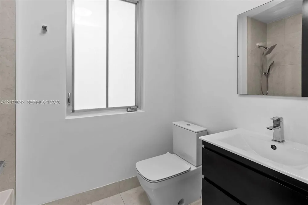 8249 NW 34th Dr Doral, FL 33122