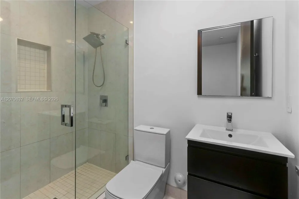 8249 NW 34th Dr Doral, FL 33122
