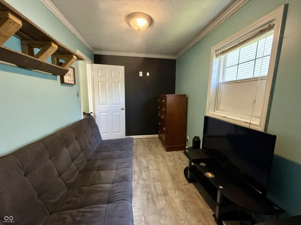 2826 B STREET Elwood, IN 46036