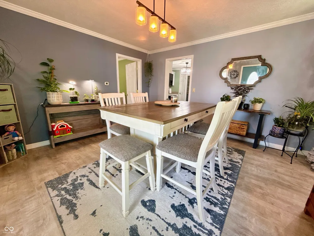 2826 B STREET Elwood, IN 46036