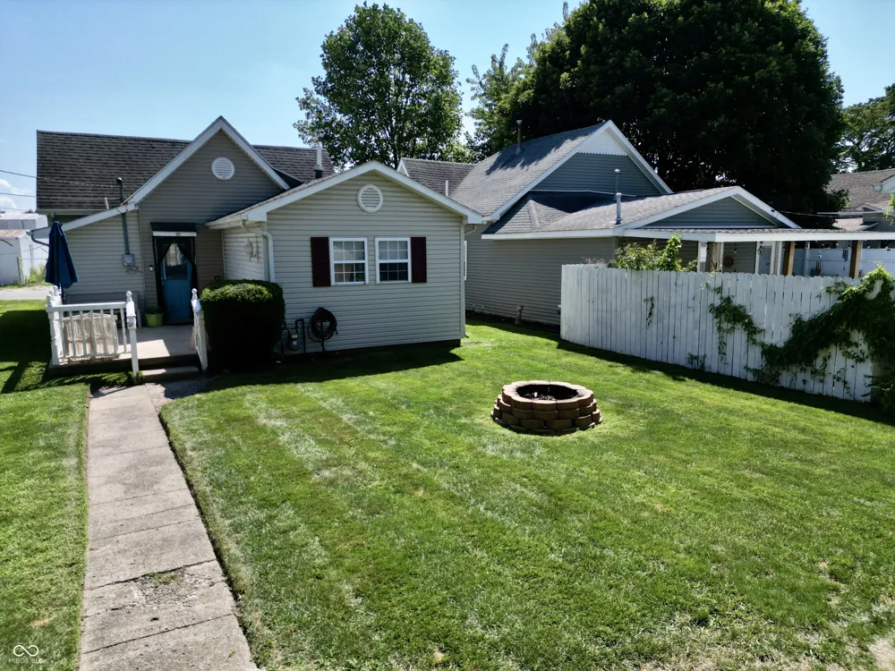 2826 B STREET Elwood, IN 46036