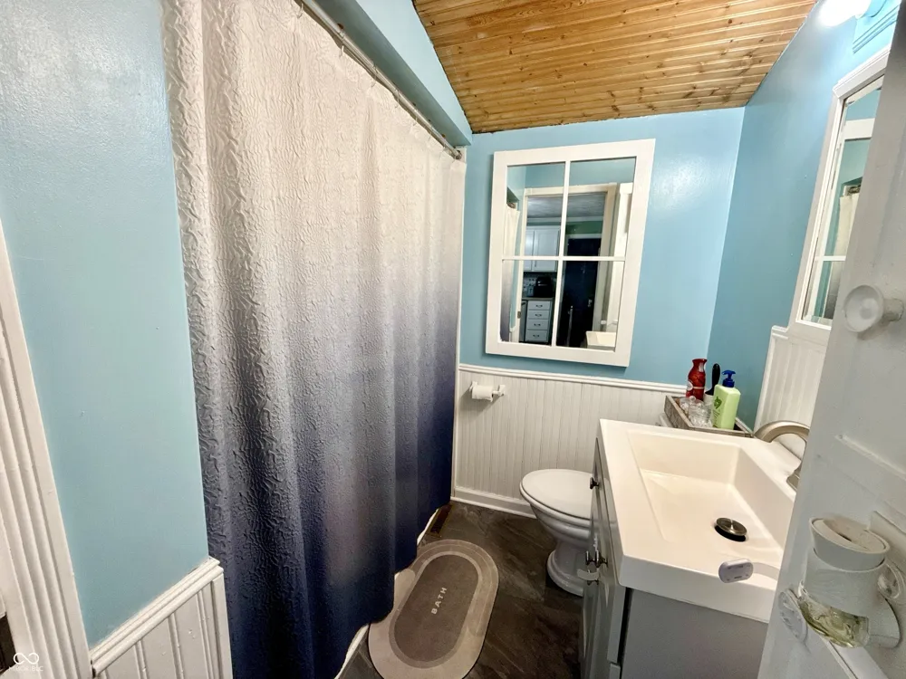 2826 B STREET Elwood, IN 46036