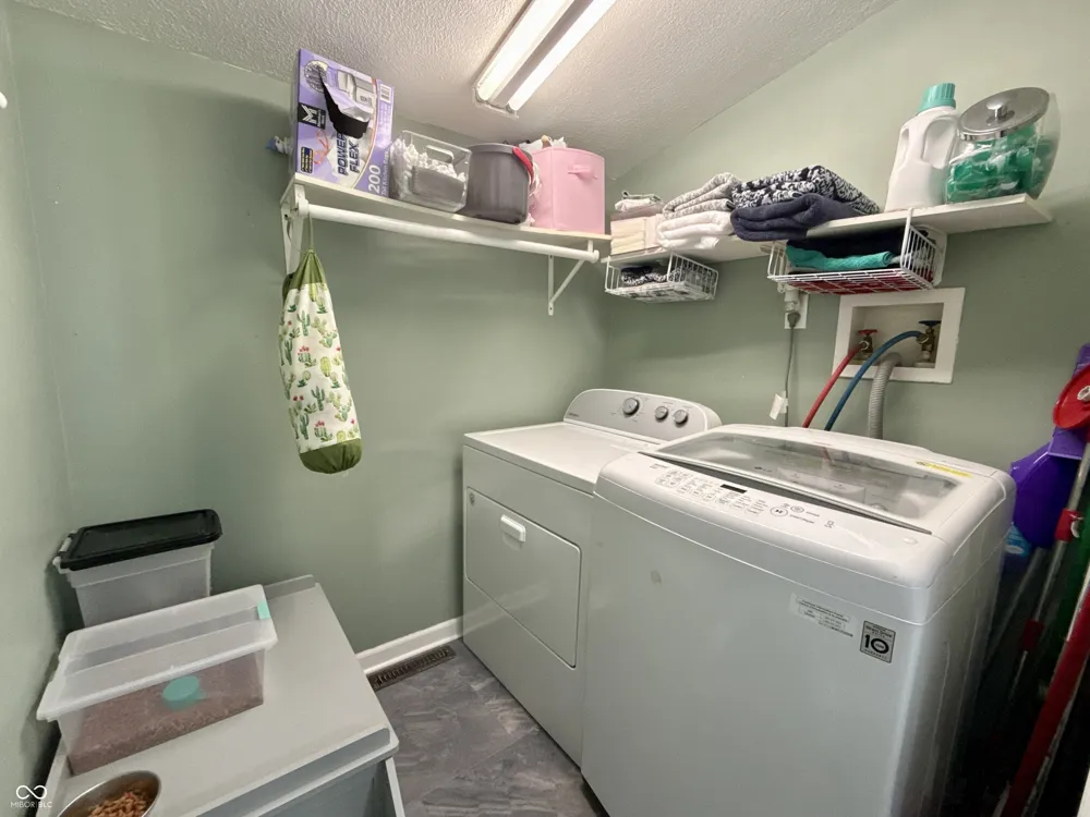 2826 B STREET Elwood, IN 46036