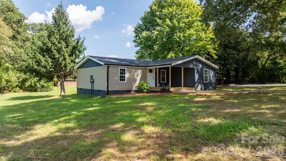 160 Green Street Rutherford College, NC 28612