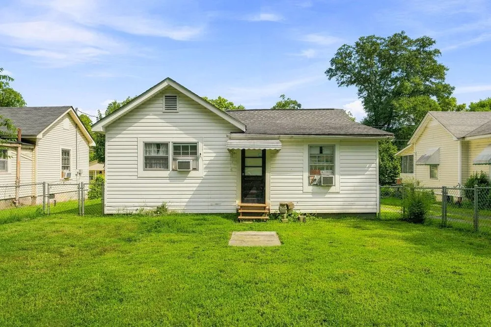 129 Cobb Street Cedartown, GA 30125