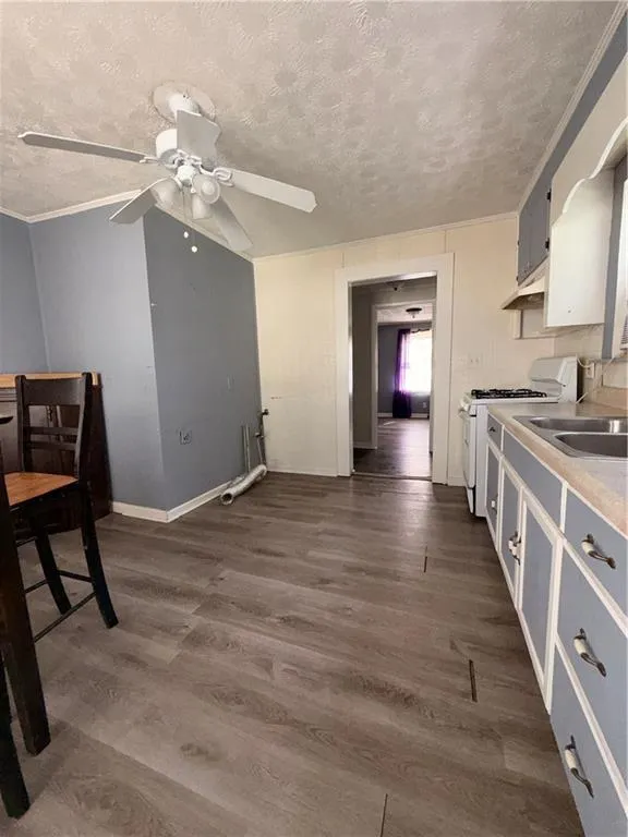 129 Cobb Street Cedartown, GA 30125