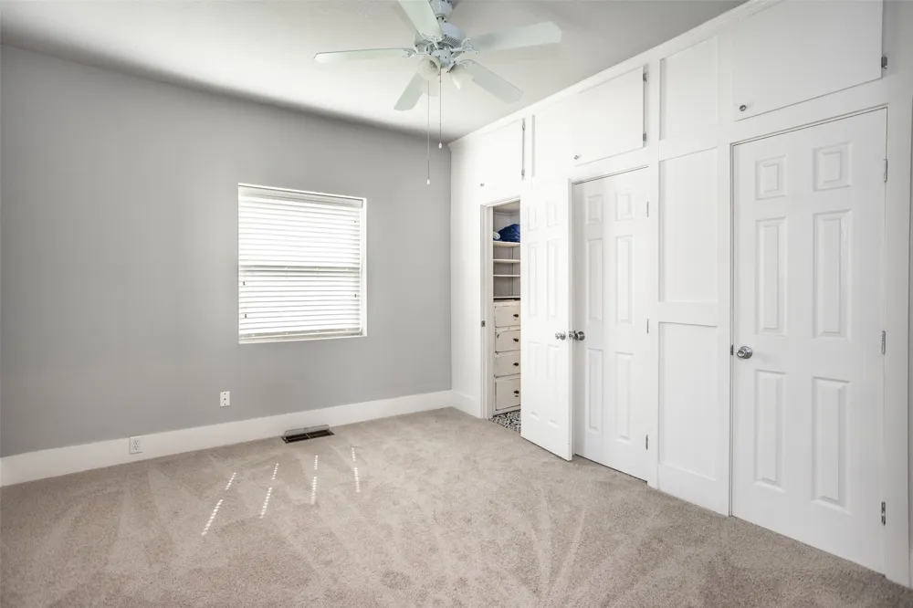 230 E Main Street Lindsay, TX 76250