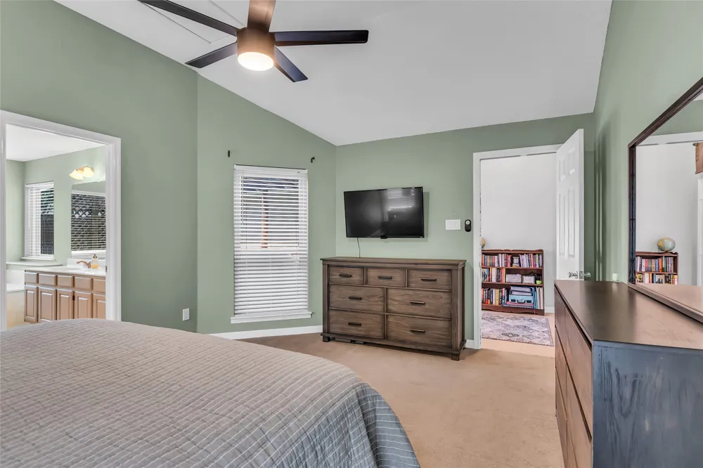 7105 Isle Royale Drive Fort Worth, TX 76137