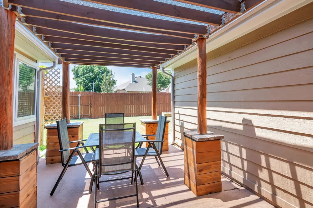 7105 Isle Royale Drive Fort Worth, TX 76137