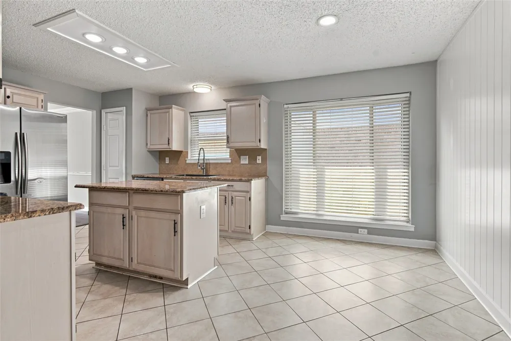 7105 Isle Royale Drive Fort Worth, TX 76137