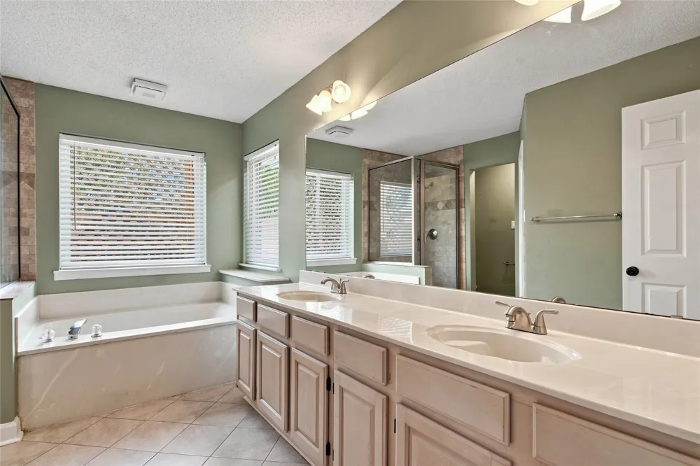 7105 Isle Royale Drive Fort Worth, TX 76137