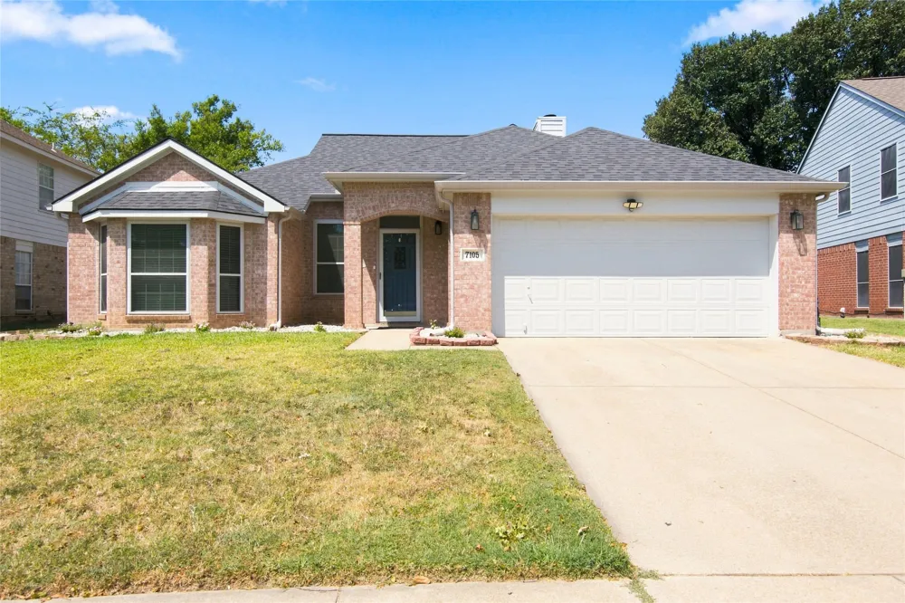 7105 Isle Royale Drive Fort Worth, TX 76137