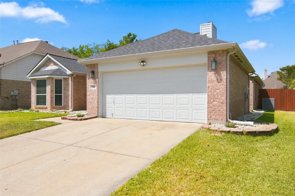 7105 Isle Royale Drive Fort Worth, TX 76137