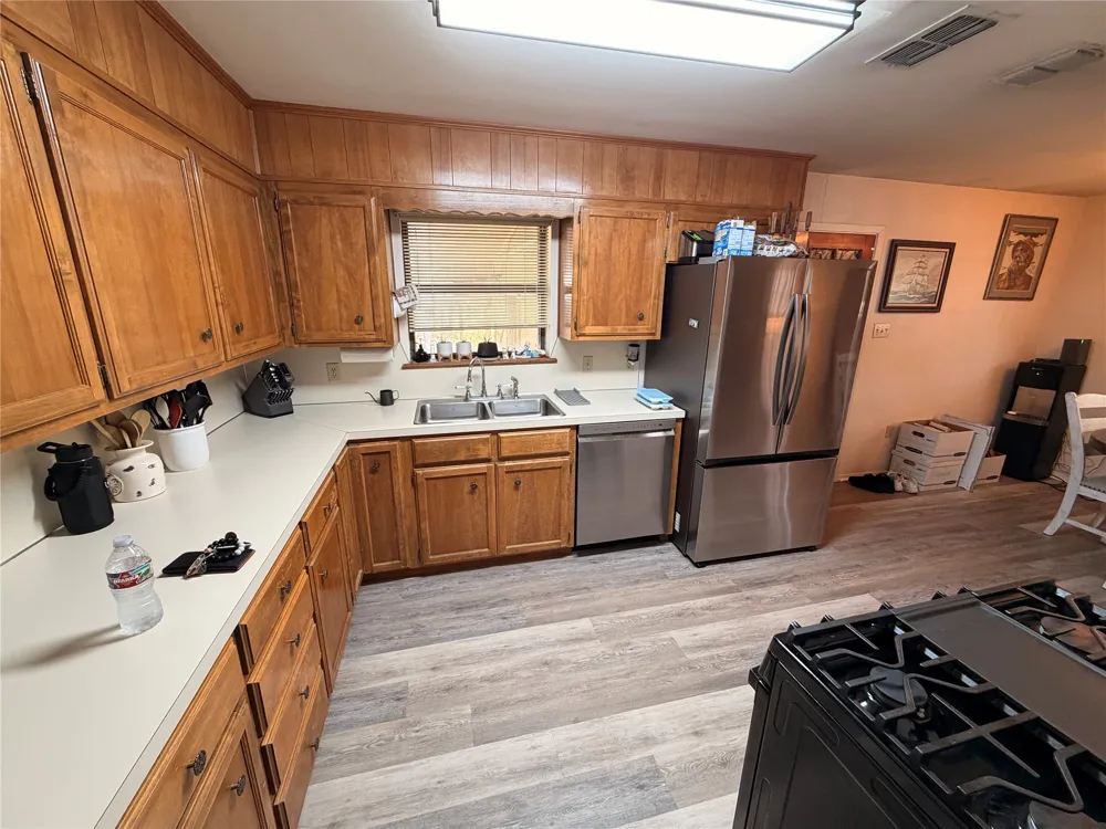 319 S Fisher Street Gorman, TX 76454