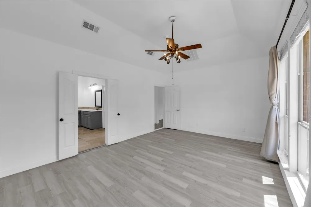 2622 Westwind Drive Corinth, TX 76210