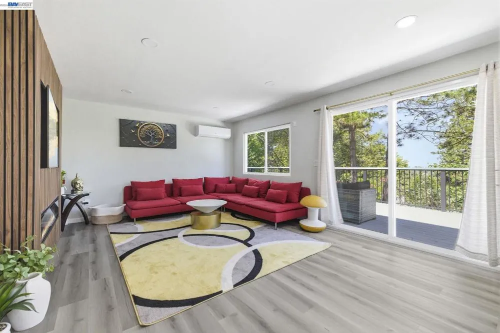 12017 Hillhurst Cir Groveland, CA 95321