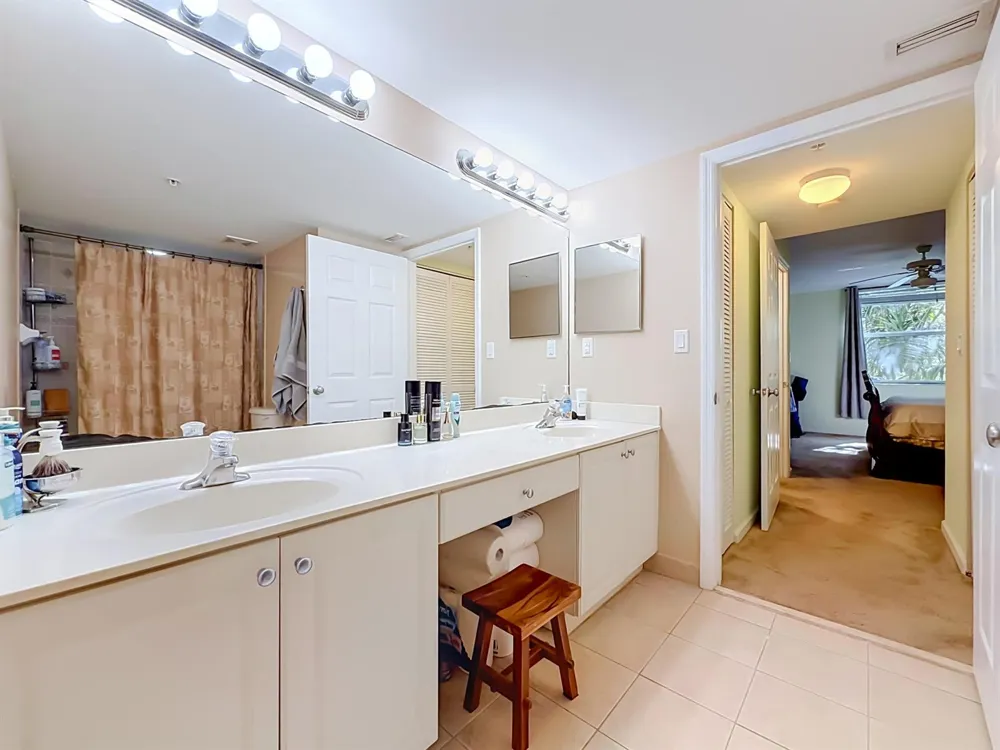 519 E Sheridan Street #4042 Dania Beach, FL 33004