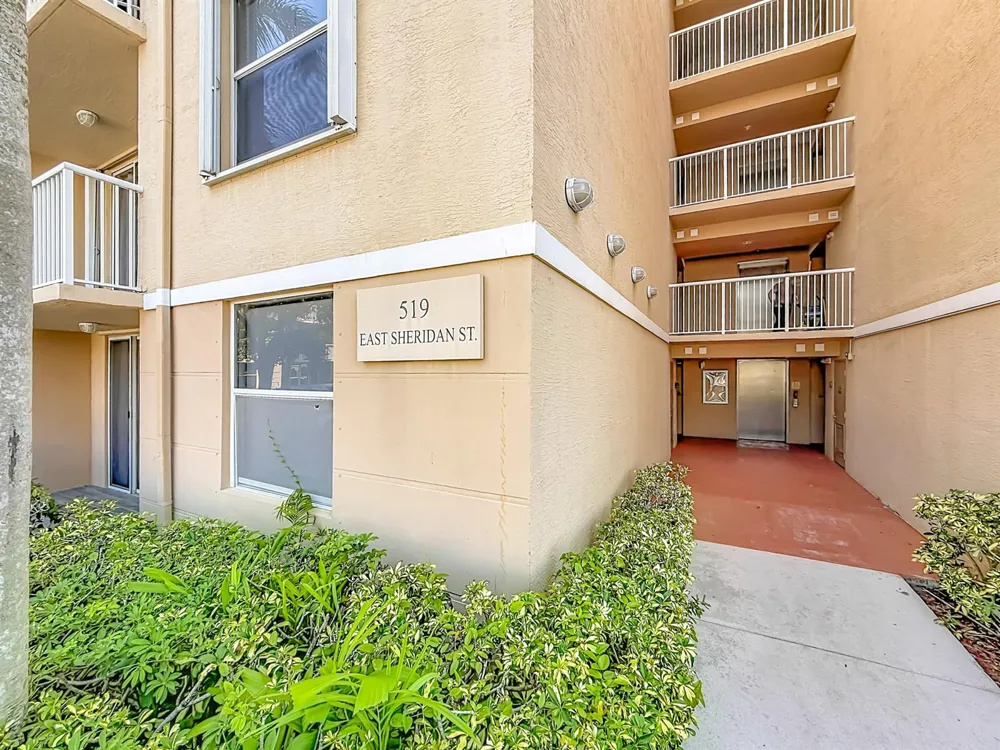 519 E Sheridan Street #4042 Dania Beach, FL 33004